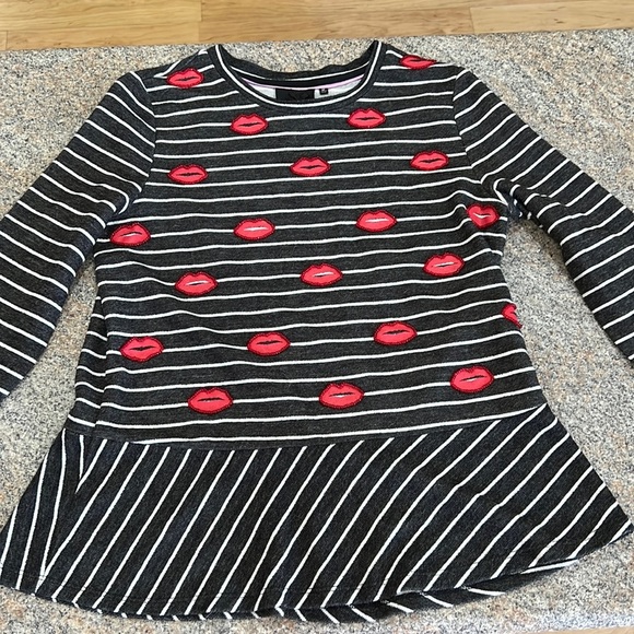 Nanette Lepore Tops - Nanette Lepore top size medium